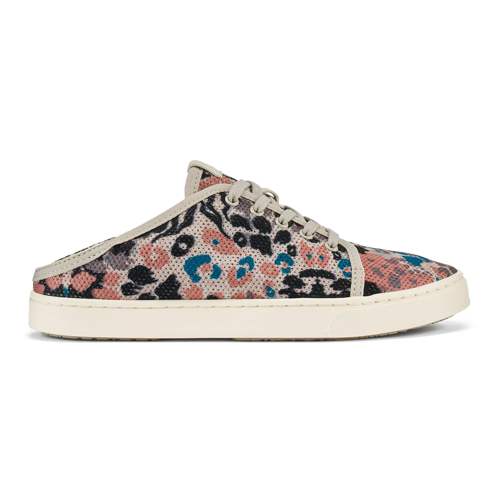 Women's Pehuea Li Sneakers