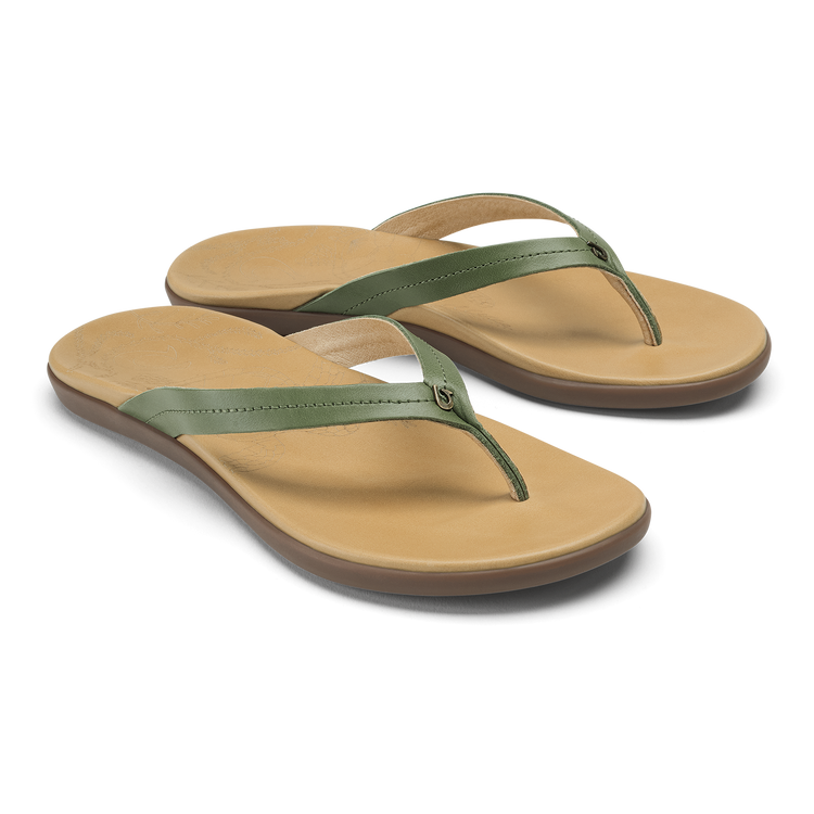 OluKai Womens Honu Sandals - Green Olive / Golden Sand