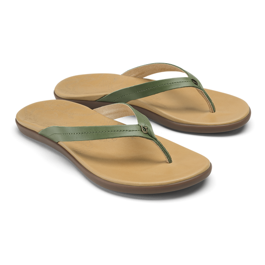 OluKai Womens Honu Sandals - Green Olive / Golden Sand